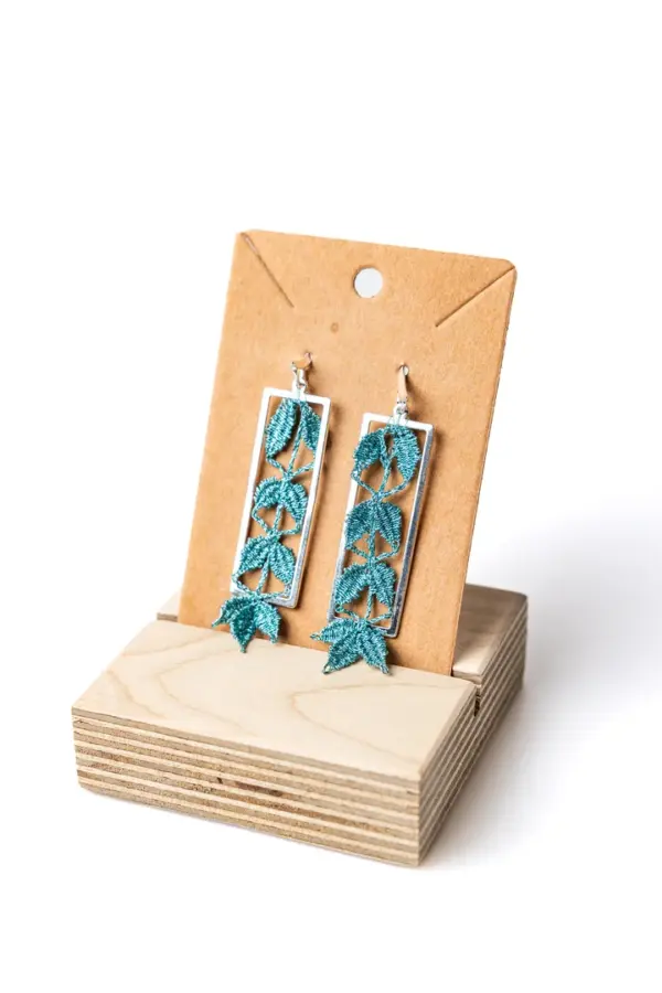 Pendientes hiedra verde agua