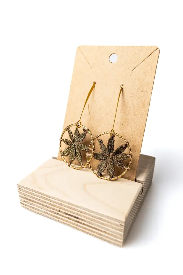Pendientes margarita marrones