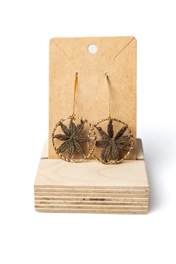 Pendientes margarita marrones