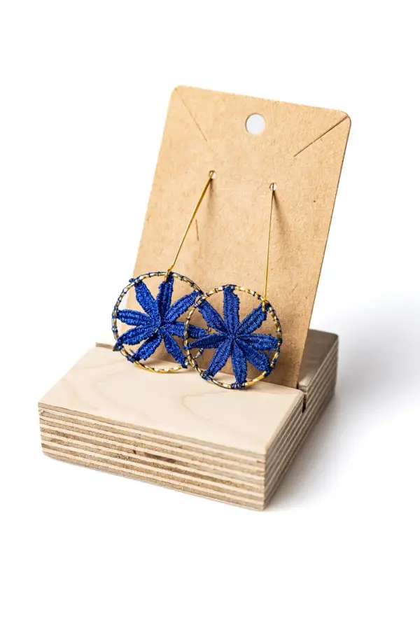 Pendientes margarita azul