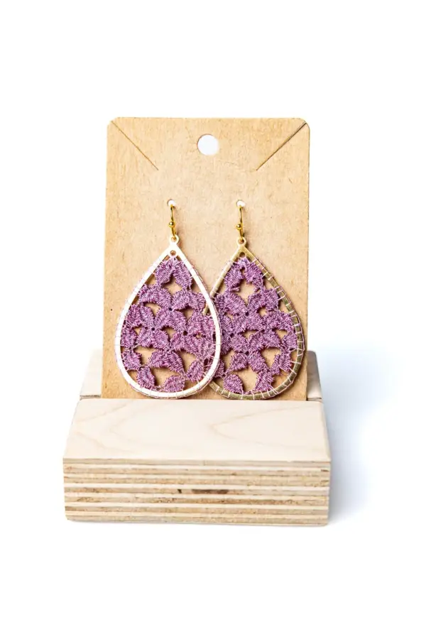 101 Pendientes gota violetas