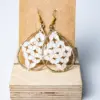 118 Pendientes gota blancos