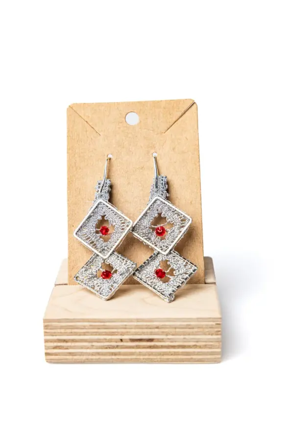 Pendientes color gris