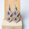 Pendientes color gris