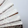 Abanico con encaje blanco