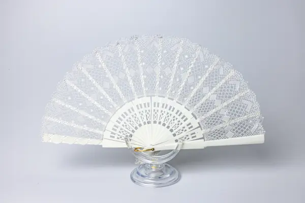 Abanico blanco