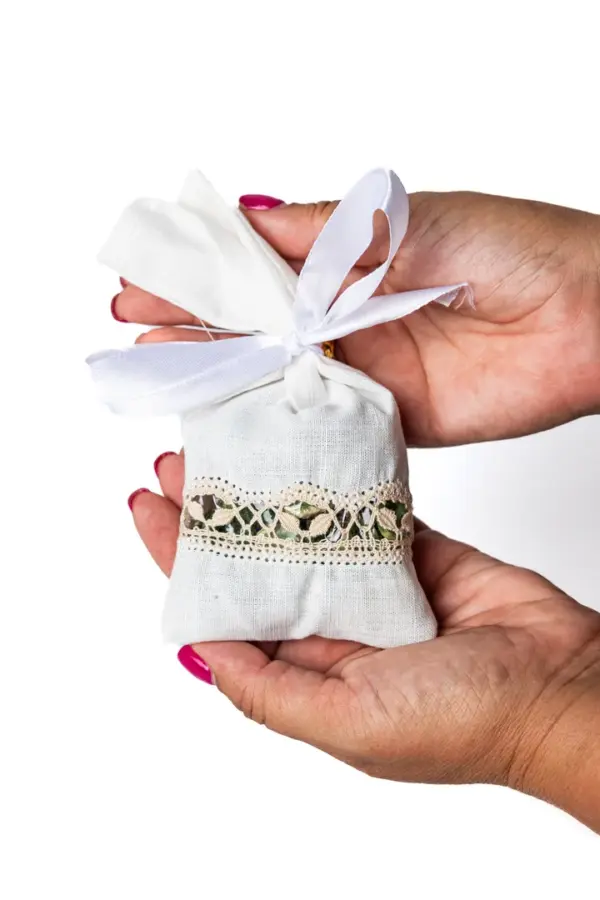 239 Bolsita de perfume