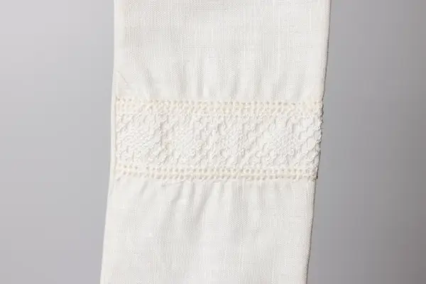 Funda de encaje blanco