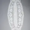 Camino de mesa artesanal en encaje de bolillos blanco