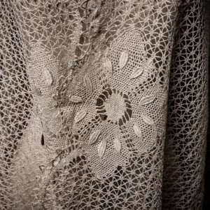Mantón “Encaixe de Flores”