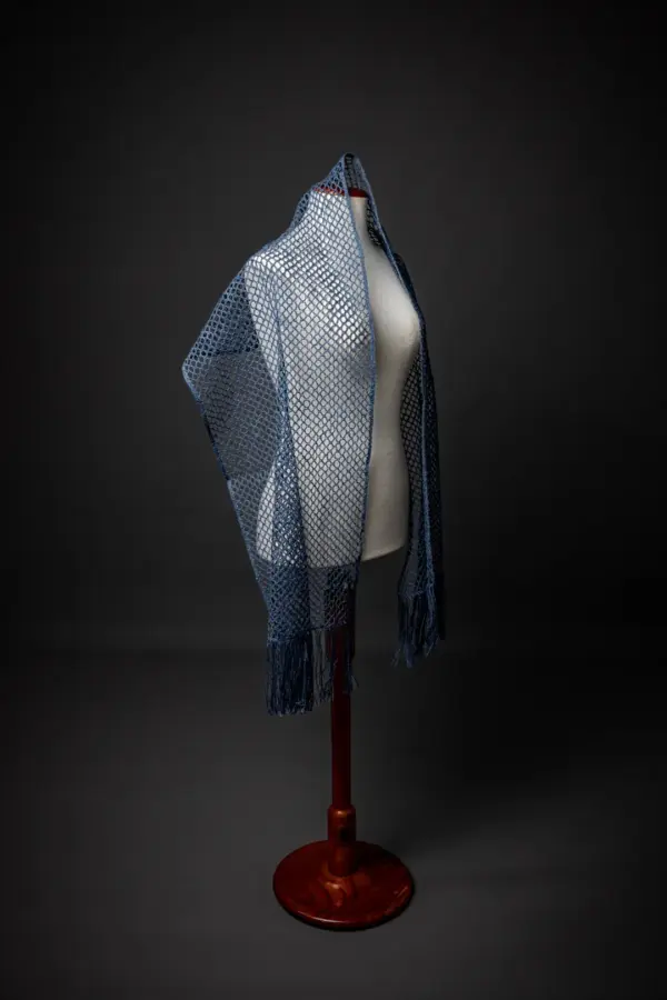 460 Mantón “Brétema Azul”