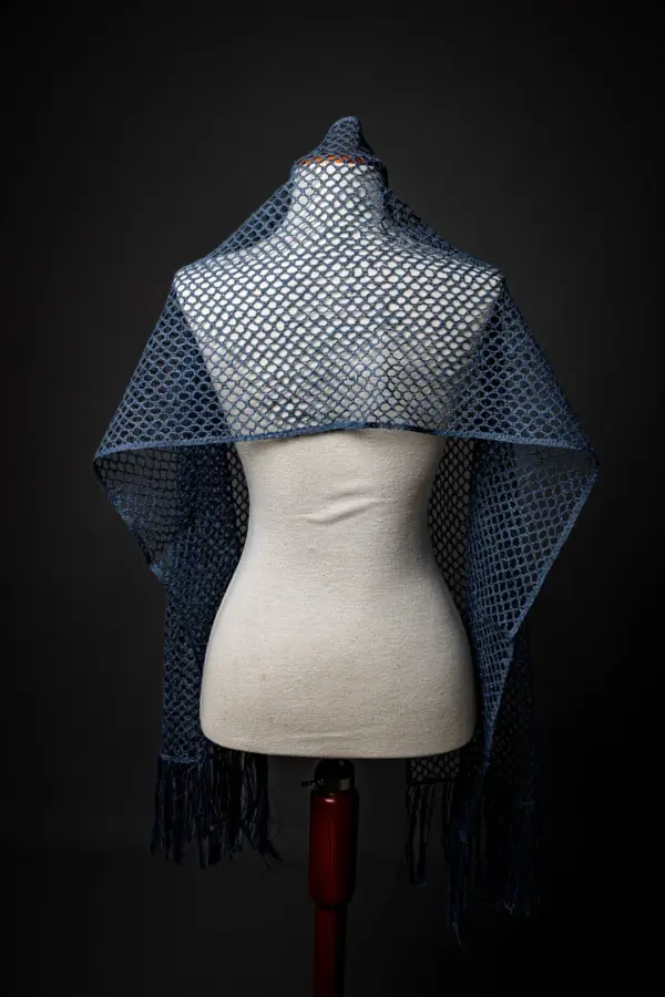 461 Mantón “Brétema Azul”