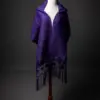 469 Chal Morado con encaje de Camariñas